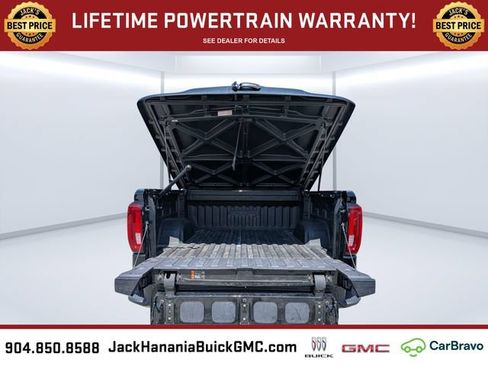 Used 2022 GMC Sierra 1500 AT4 w/ AT4 Preferred Package AWD/4WD image 13