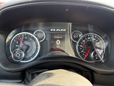 Used 2021 RAM 1500 Big Horn image 6