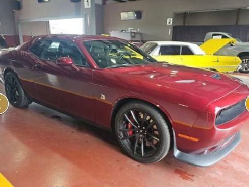 Used 2023 Dodge Challenger R/T Scat Pack w/ Plus Package RWD image 5