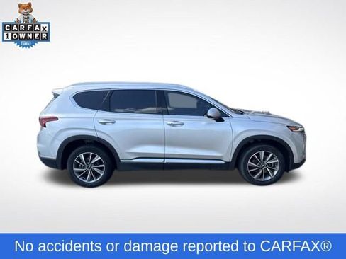 Used 2019 Hyundai Santa Fe SEL FWD image 2