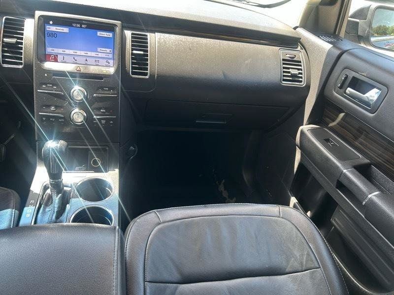 Used 2019 Ford Flex SEL w/ Equipment Group 202A FWD image 13