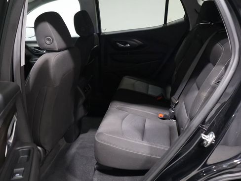 Used 2024 GMC Terrain SLE image 18