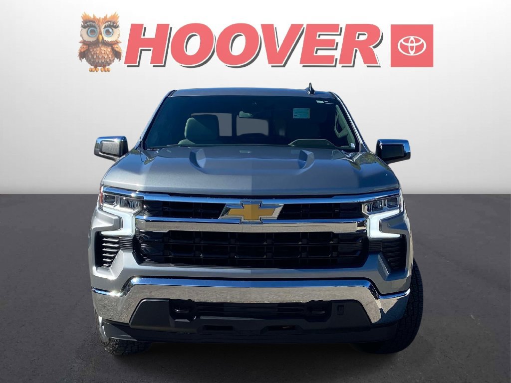 Used 2024 Chevrolet Silverado 1500 LT w/ Z71 Off-Road Package AWD/4WD image 3
