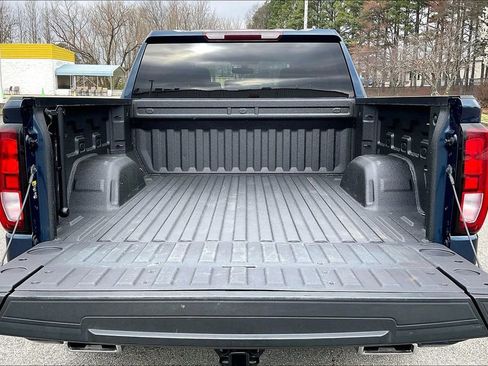 Used 2021 GMC Sierra 1500 Elevation w/ X31 Off-Road Package image 18