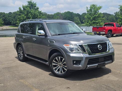 Used 2020 Nissan Armada SL w/ Premium Package AWD/4WD image 2