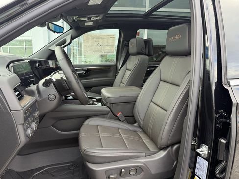 New 2026 Chevrolet Tahoe High Country image 9