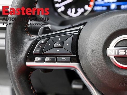 Used 2024 Nissan Altima 2.5 SR image 15