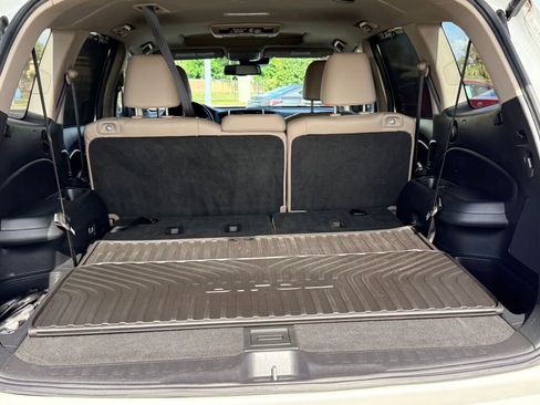 Used 2016 Honda Pilot Touring image 14