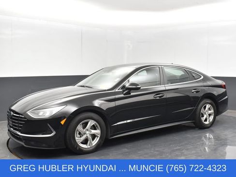 Used 2021 Hyundai Sonata SE w/ Preferred Accessory Package FWD image 16