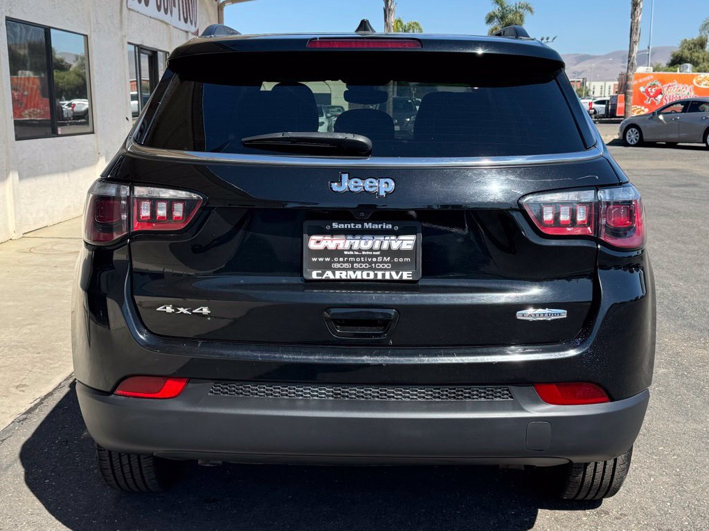 Used 2024 Jeep Compass Latitude AWD/4WD image 5