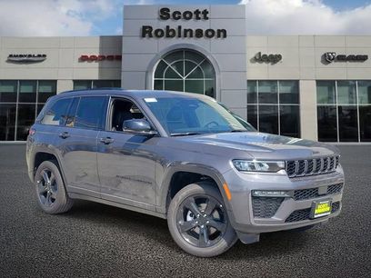 New 2026 Jeep Grand Cherokee Limited w/ Limited Altitude Package