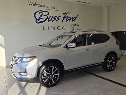 Used 2019 Nissan Rogue SL w/ Premium Package