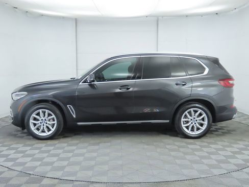 Certified 2023 BMW X5 sDrive40i w/ Premium Package image 8