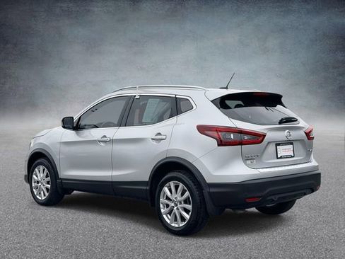 Used 2022 Nissan Rogue Sport SV image 6