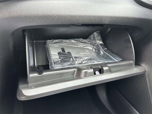 Certified 2022 Chevrolet Trax LT w/ Sport Edition image 26