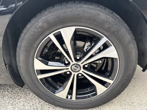 Used 2022 Nissan Sentra SV image 19