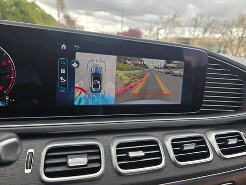 Used 2026 Mercedes-Benz GLE 450 4MATIC image 32