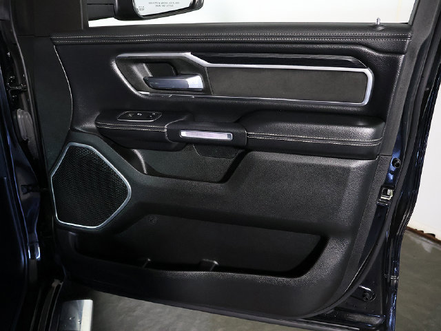 Used 2023 RAM 1500 Laramie AWD/4WD image 32