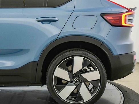 Certified 2023 Volvo C40 P8 Recharge Plus w/ Climate Package AWD/4WD image 11