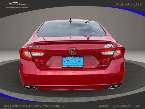 Used 2019 Honda Accord Sport image 5
