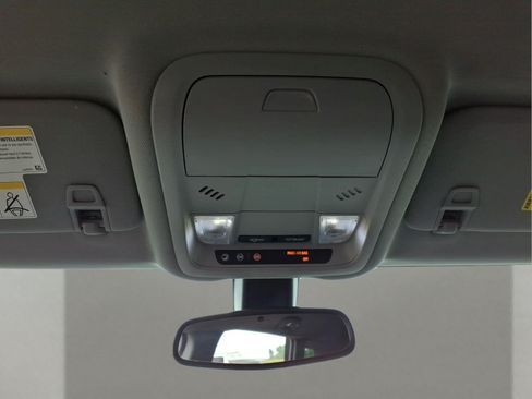 Used 2019 GMC Terrain SLE w/ Driver Convenience Package FWD image 23