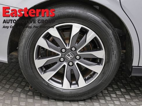 Used 2023 Honda Odyssey EX-L image 27
