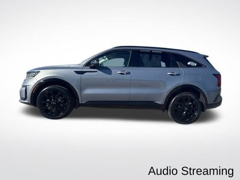 Used 2021 Kia Sorento EX AWD/4WD image 2