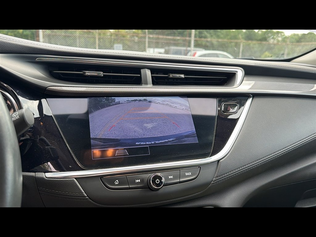 Used 2023 Buick Encore GX Select w/ Sport Touring Package FWD image 18