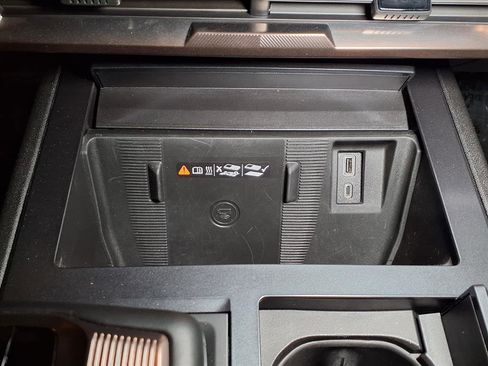 Used 2025 GMC Hummer EV 2X image 5