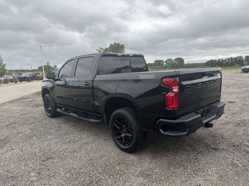Used 2026 Chevrolet Silverado 1500 LT Trail Boss w/ LT Trail Boss Premium Package AWD/4WD image 6