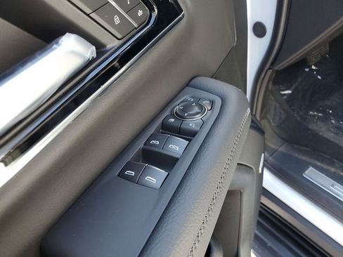 New 2026 GMC Yukon Denali image 18