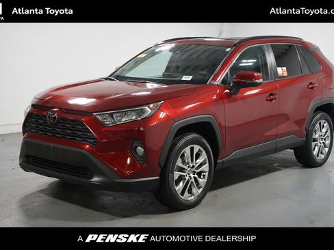 Certified 2021 Toyota RAV4 XLE Premium image 1