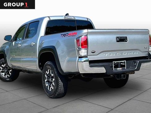 Used 2023 Toyota Tacoma TRD Off-Road AWD/4WD image 12