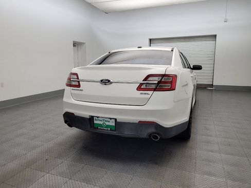 Used 2016 Ford Taurus SEL w/ Equipment Group 201A image 7