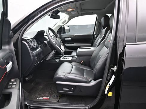 Certified 2020 Toyota Tundra TRD Pro AWD/4WD image 9