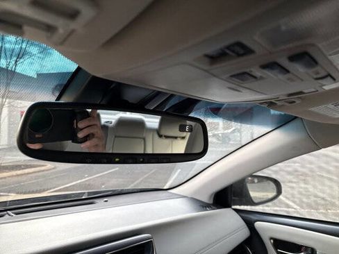 Used 2018 Toyota Avalon Limited w/ Protection Package image 20