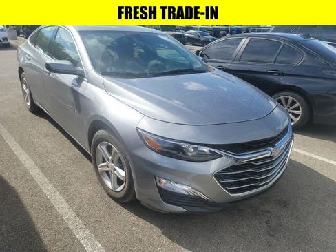 Used 2024 Chevrolet Malibu LS image 1