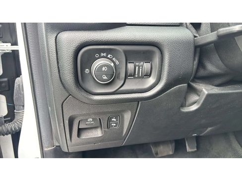 Used 2021 RAM 1500 Laramie w/ Sport Appearance Package AWD/4WD image 21