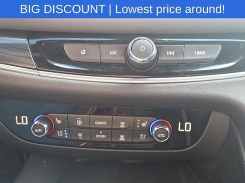 Used 2024 Buick Enclave Premium FWD image 41