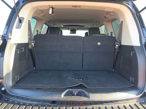 Used 2023 Nissan Armada SL w/ Captain's Chairs Package RWD image 25