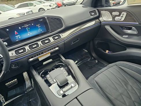 New 2026 Mercedes-Benz GLE 53 AMG 4MATIC Coupe image 31