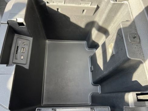 Used 2021 GMC Sierra 1500 SLT w/ SLT Premium Package image 24