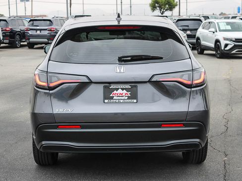 Certified 2023 Honda HR-V LX image 7