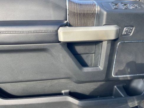 Used 2021 Ford F250 Lariat w/ Lariat Ultimate Package image 10