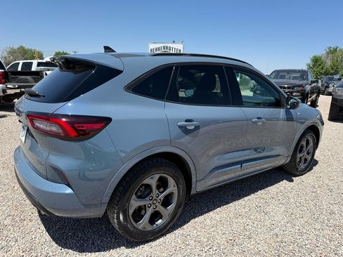 Used 2024 Ford Escape ST-Line Select AWD/4WD image 11