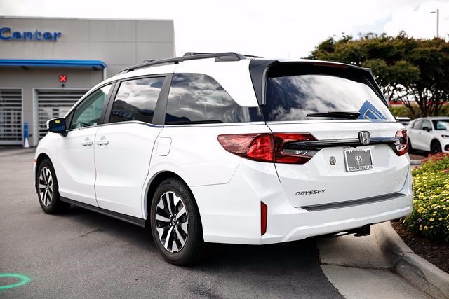 New 2027 Honda Odyssey EX-L image 9