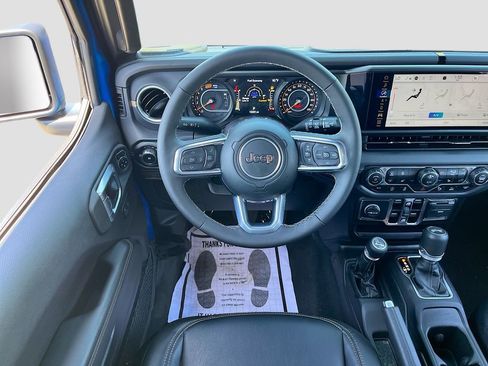 Certified 2025 Jeep Wrangler Sahara w/ Safety Group image 22