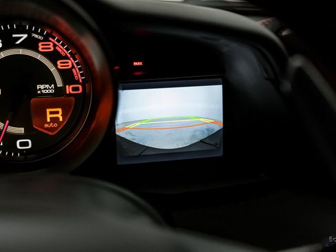 Used 2017 Ferrari 488 GTB RWD image 85