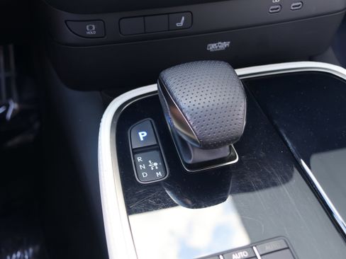 Used 2024 Lexus LS 500 F Sport image 29