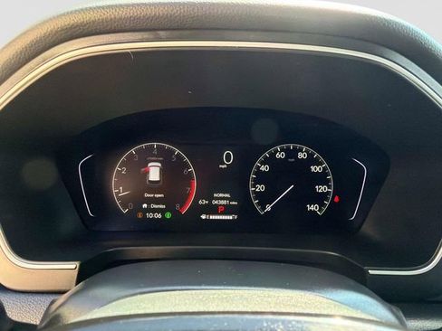 Used 2025 Honda Pilot Touring image 34